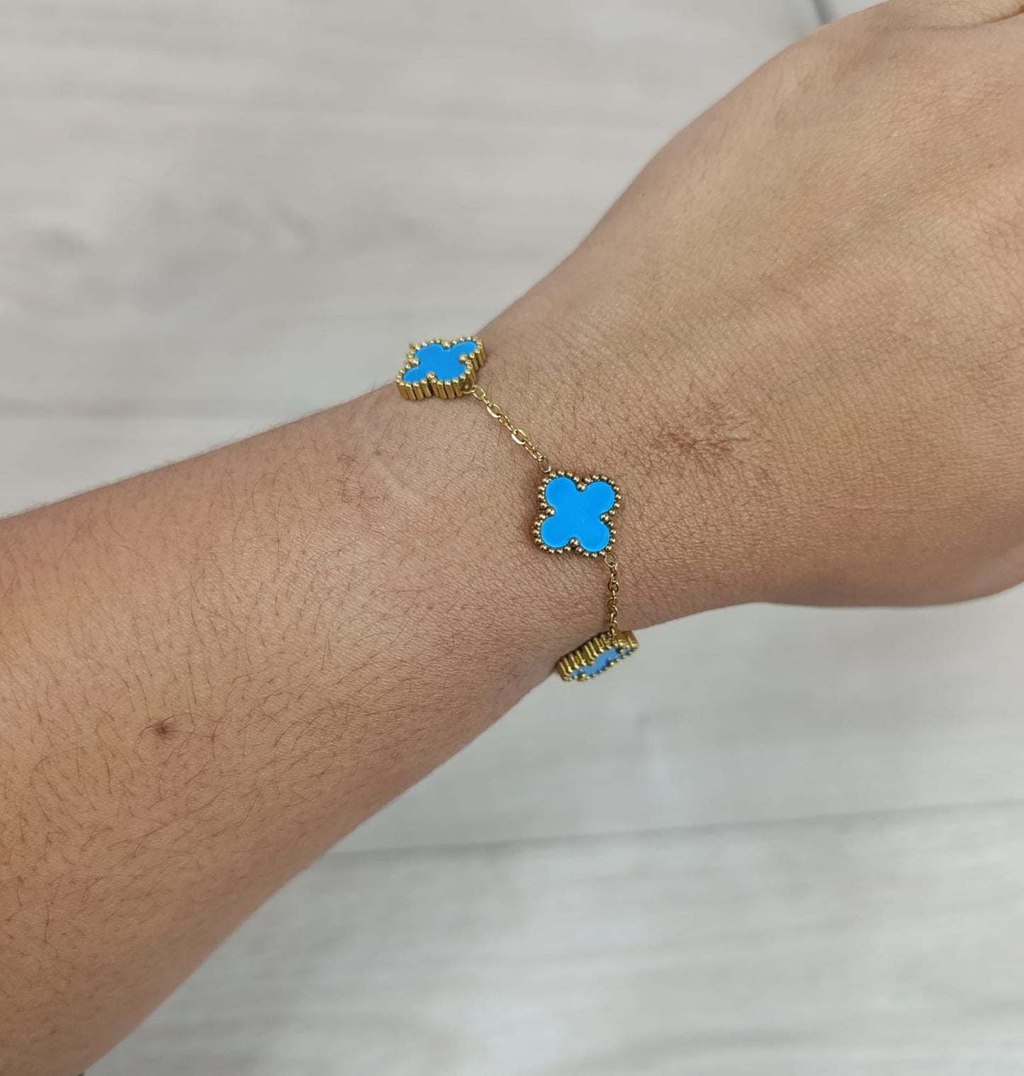 Pulseira Trevo 5 Trevos - Dourada