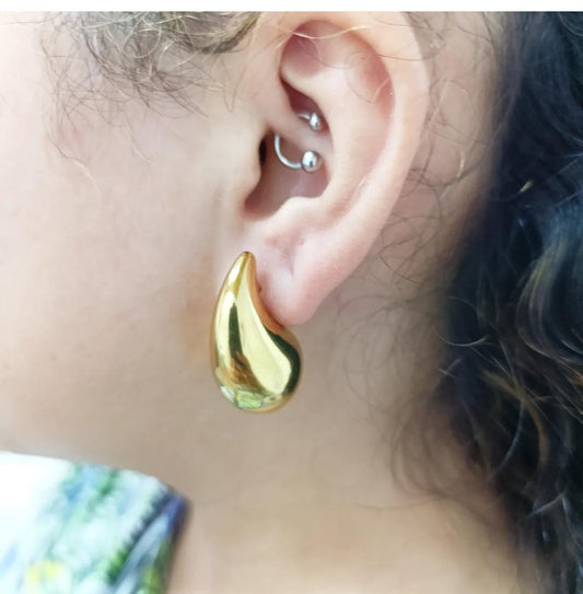 Brinco Gota Dourado Grande