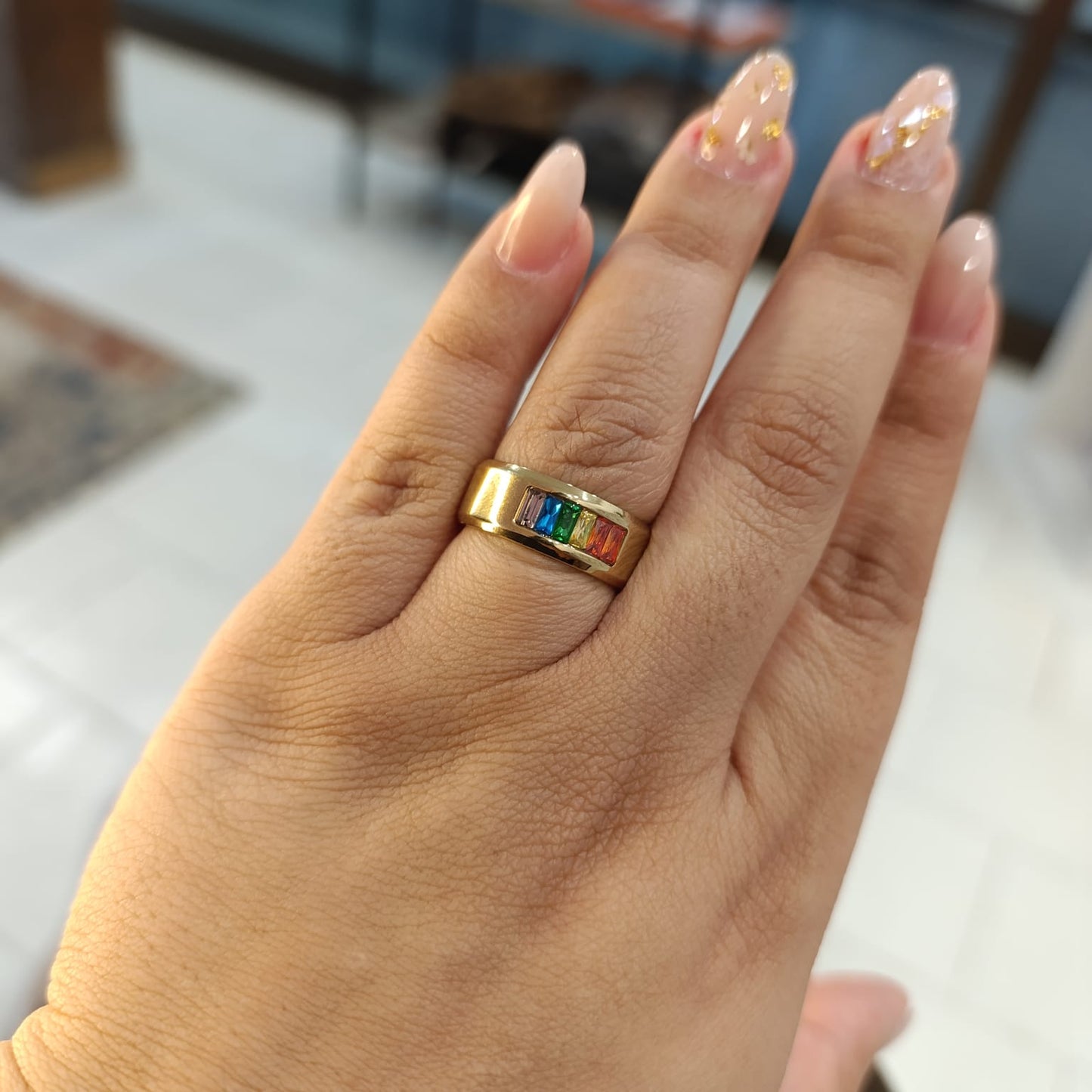 Anel com zirconia em aço inoxidavel dourado