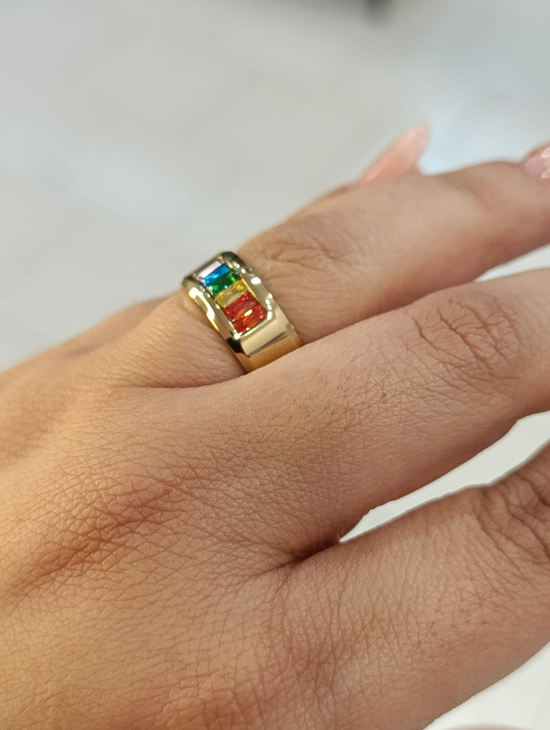 Anel com zirconia em aço inoxidavel dourado