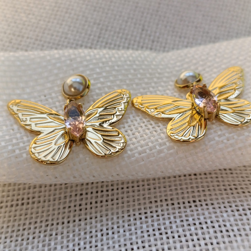 Pendientes de mariposa