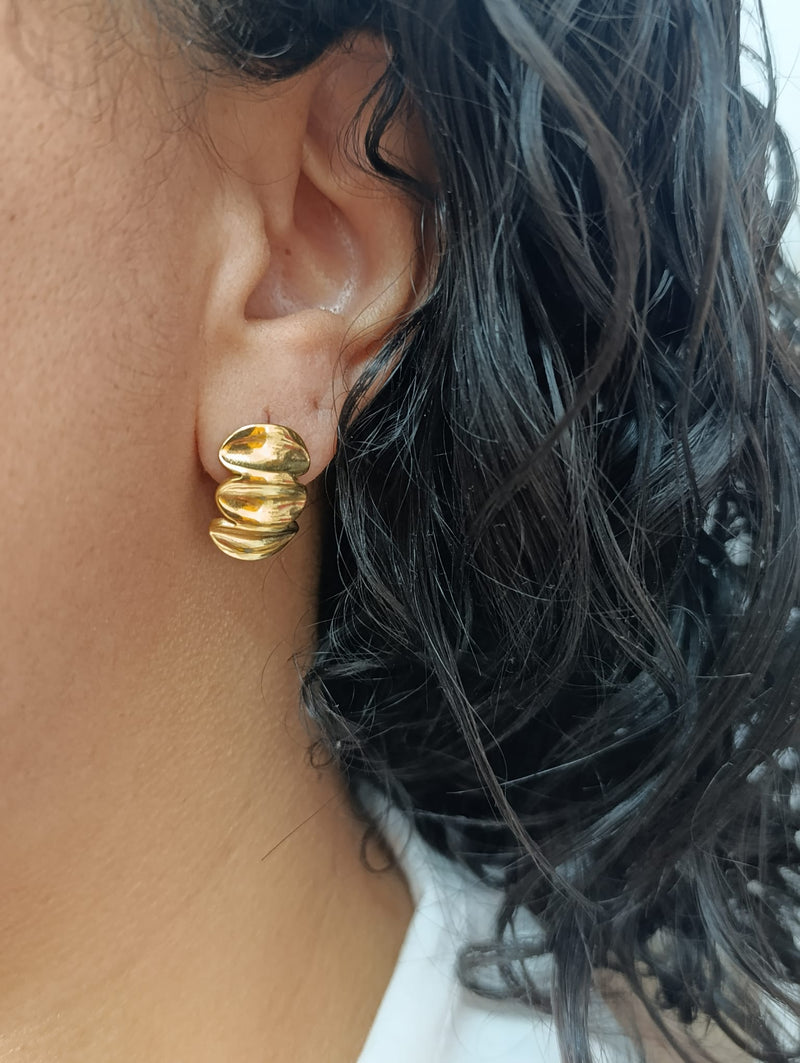Tres aretes