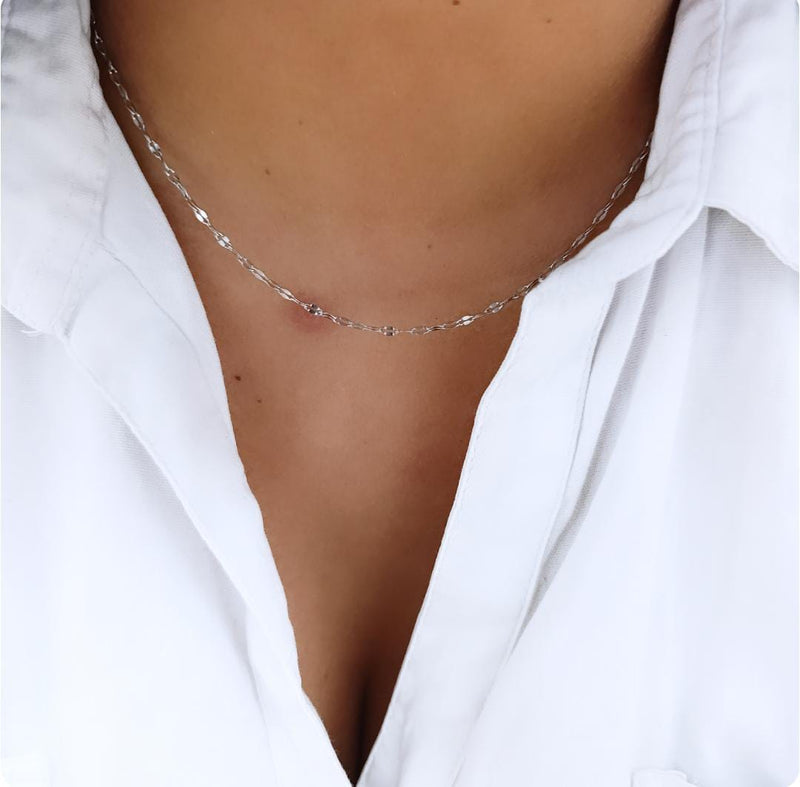 Collar fino