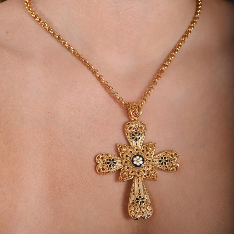 Collar Cruz De Filigrana Chapado En Oro 18k